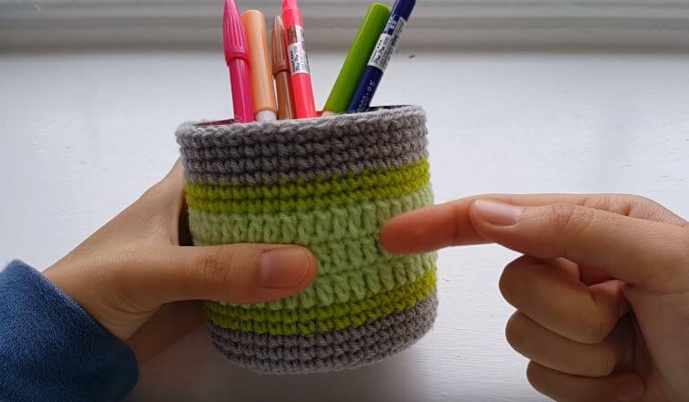 Crochet Pen Holder