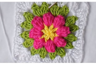 Daisy Granny square 1