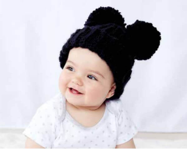Adorable Pom Pom Crochet Hat 3