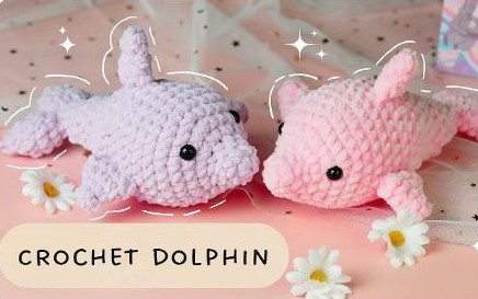 Crochet a cute plushie Dolphin  popularcrochet.com #popularcrochet #crochet #crochetdolphin #crochetplushie #freecrochetpattern 